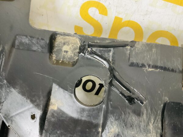 Bumper Lip Mercedes A Klasse W176 AMG A1768850136 Onderplaat 2-L4-3673Z