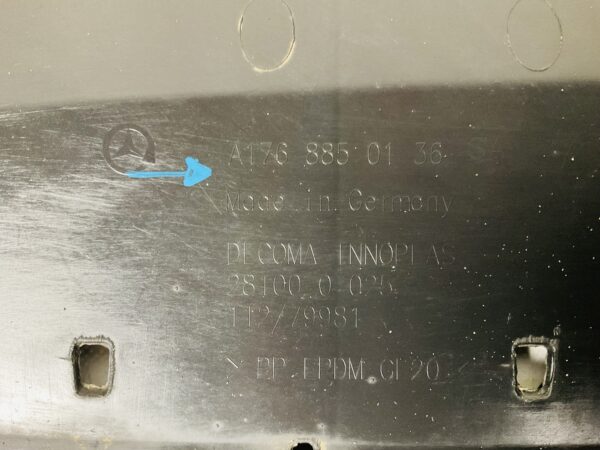 Bumper Lip Mercedes A Klasse W176 AMG A1768850136 Onderplaat 2-L4-3673Z