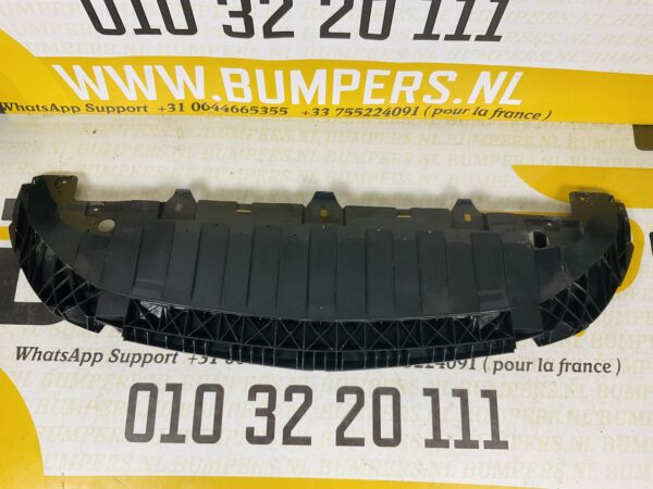 Bumper Lip Mercedes A Klasse W176 AMG A1768850736 2-L4-3675Z