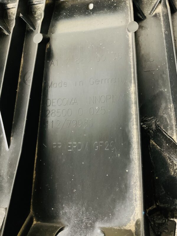 Bumper Lip Mercedes A Klasse W117 Normaal A1178850036 Onderplaat 2-L5F-3680z