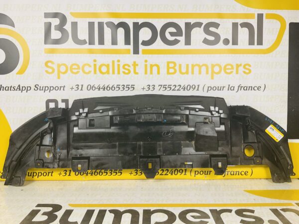 Bumper Lip Mercedes Gla Klasse W156 A1568850202 Onderplaat 2-L4-3681Z