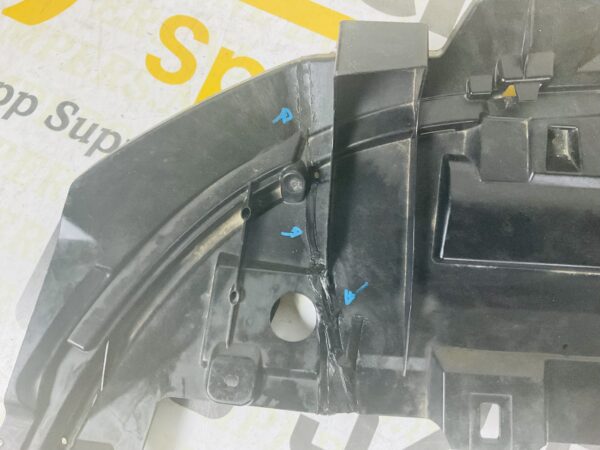 Bumper Lip Mercedes Gla Klasse W156 A1568850202 Onderplaat 2-L4-3681Z