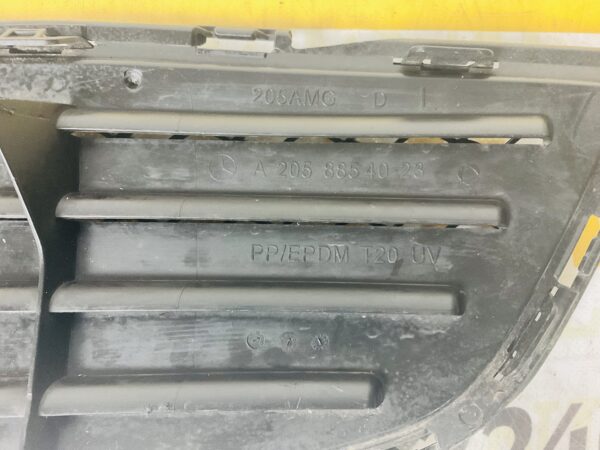 Bumper Rooster Mercedes C Klasse W205 Rooster Links A2058854023 2-P3B-4151z