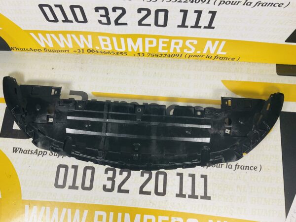 Bumper Lip Mercedes A Klasse W177 A1778854900 AMG Onderplaat 2-L4-3686Z