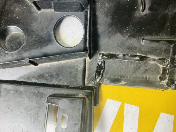 Bumper Lip Mercedes A Klasse W177 A1778854900 AMG Onderplaat 2-L4-3686Z