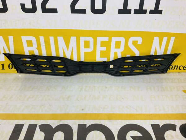 Gril Kia Rio Bumper Grill 2-P4-4172z