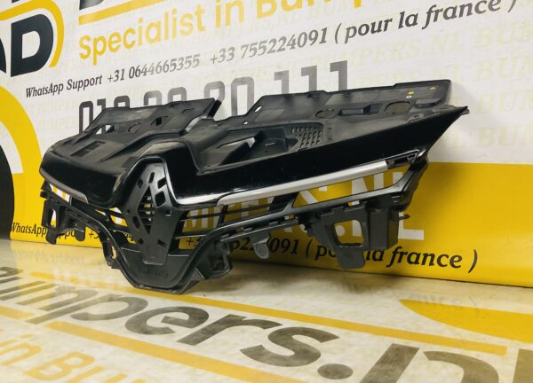 Grill Renault Clio MK4 622563184R Bumper Grill 2-M6-4144z