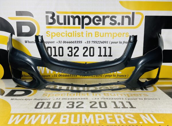 BUMPER Mercedes GLK Klasse A204  VOORBUMPER 1-B4-4345z