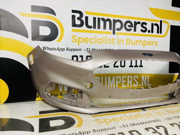 BUMPER Ford Fiesta MK8 Vignale 2017-2022 VOORBUMPER 1-D2-4407z