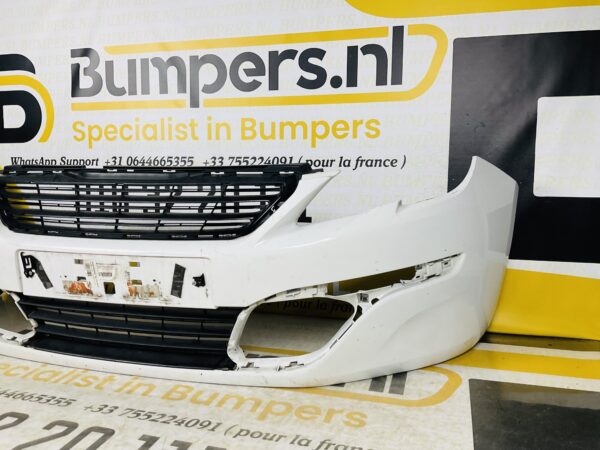 BUMPER Peugeot 308 2012-2016 VOORBUMPER 2-J3-4444z
