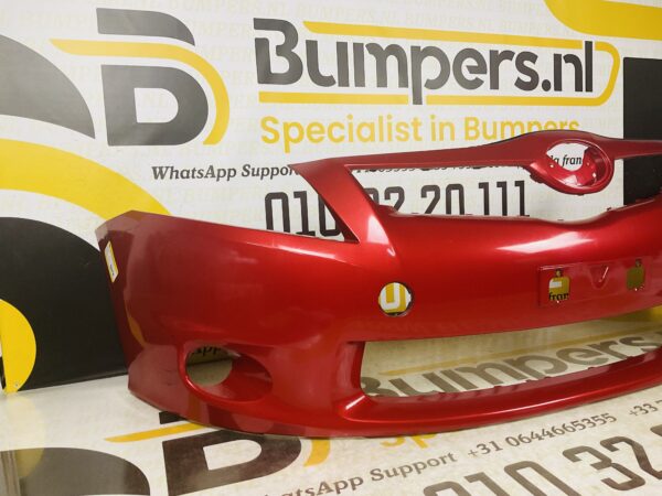 BUMPER Toyota Auris Hybrid 2010-2012 VOORBUMPER 2-D3-4457z