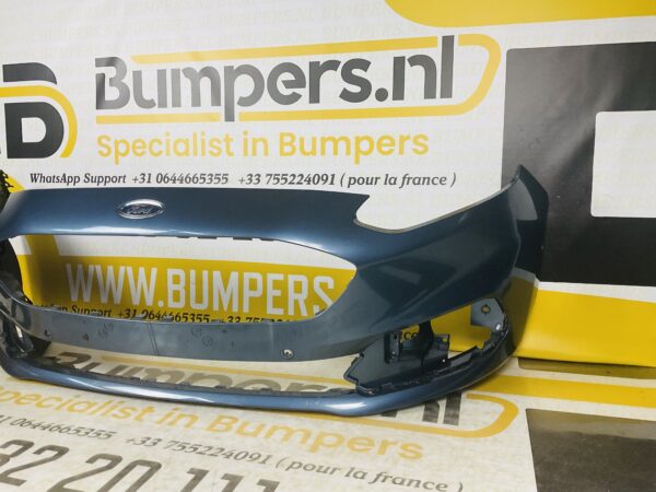 BUMPER Ford Fiesta MK8 Vignale 2017-2022 VOORBUMPER 1-D2-4458z