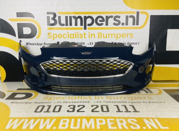 BUMPER Ford Fiesta MK8  2017-2022 VOORBUMPER 1-D2-4472z