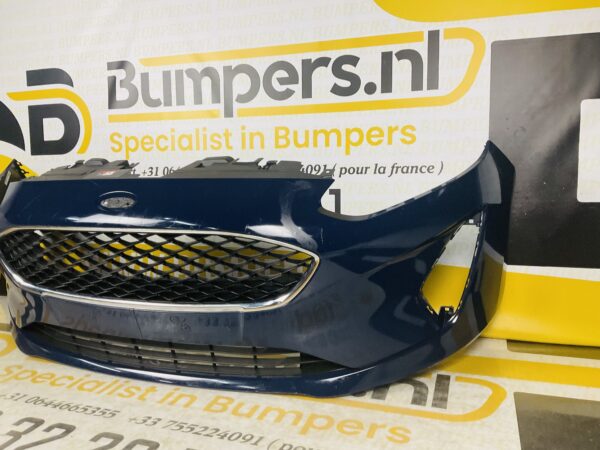 BUMPER Ford Fiesta MK8  2017-2022 VOORBUMPER 1-D2-4472z