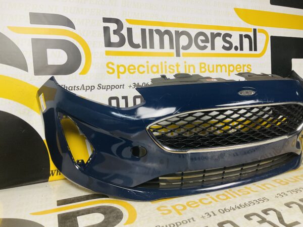 BUMPER Ford Fiesta MK8  2017-2022 VOORBUMPER 1-D2-4472z
