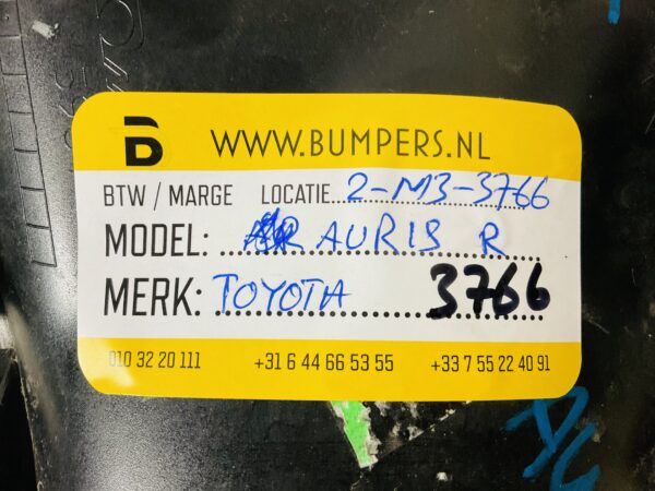 Gril Toyota Auris Mistlamp Rooster 2-M3-3766
