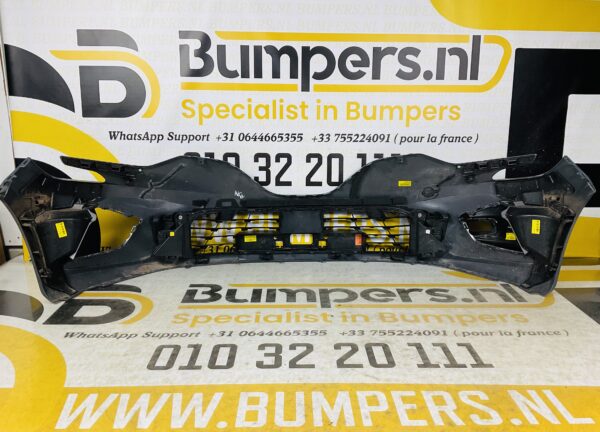 BUMPER Renault Clio 5  2019-2022 VOORBUMPER 2-F8-4785z