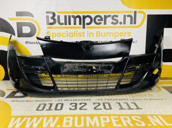 BUMPER Renault Megane 3 2008-2011 VOORBUMPER 2-F4-4786z