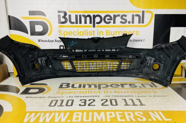 BUMPER Renault Megane 3 2008-2011 VOORBUMPER 2-F4-4786z