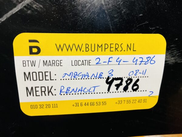 BUMPER Renault Megane 3 2008-2011 VOORBUMPER 2-F4-4786z