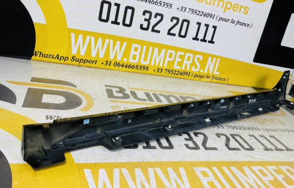 Zijskirt Kia Proceed 3 GT Line 19-23 Rechts 87754-J7700/10 Dorpel 2-L7-4690F