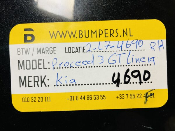 Zijskirt Kia Proceed 3 GT Line 19-23 Rechts 87754-J7700/10 Dorpel 2-L7-4690F