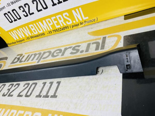 Zijskirt Kia Sportage IV Line 15-18 Links 87753-F1010 Dorpel 2-L2-4731F