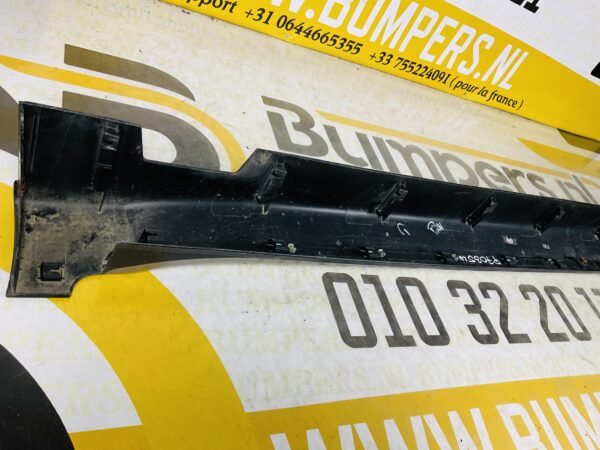 Zijskirt Kia Sportage IV Line 15-18 Links 87753-F1010 Dorpel 2-L2-4731F