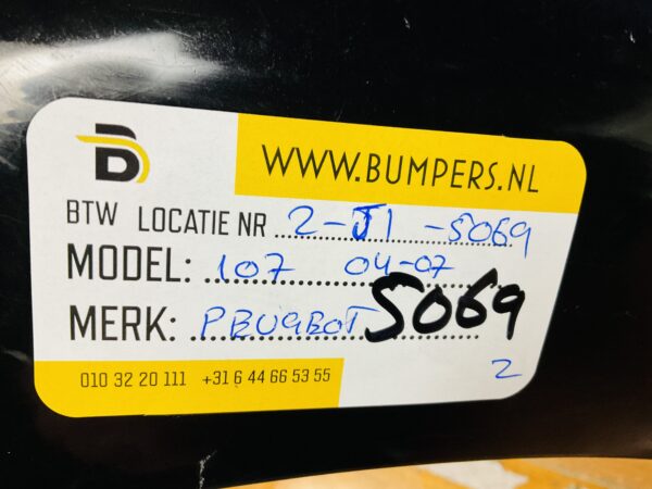 BUMPER Peugeot 107 2004-2007 VOORBUMPER 2-J1-5069z