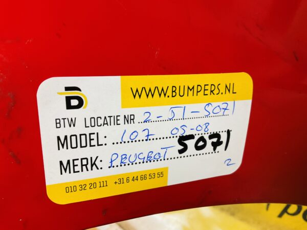 BUMPER Peugeot 107 2005-2008 VOORBUMPER 2-J1-5071z