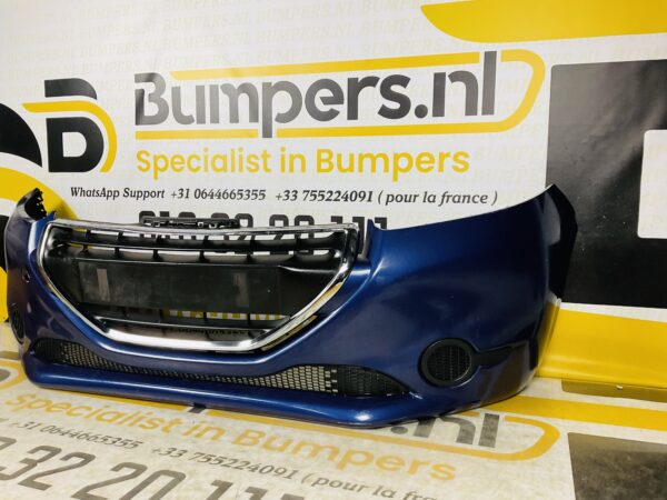 BUMPER Peugeot 208 + Grill 2012-2016 VOORBUMPER 2-J2-5076z