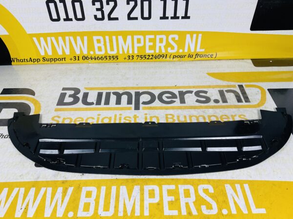 Onderplaat Mercedes W447 Vito A4478850136 Bumperlip 2-L3-4944F