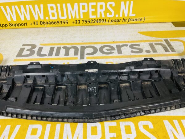 Onderplaat Mercedes W447 V Klasse Viano A4478856400 Bumper lip 2-L3-4947F