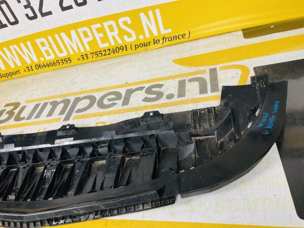 Onderplaat Mercedes W447 V Klasse Viano A4478856400 Bumper lip 2-L3-4947F