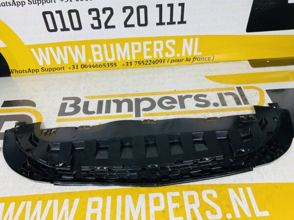 Onderplaat Mercedes W447 V Klasse Viano A4478856400 Bumper lip 2-L3-4947F