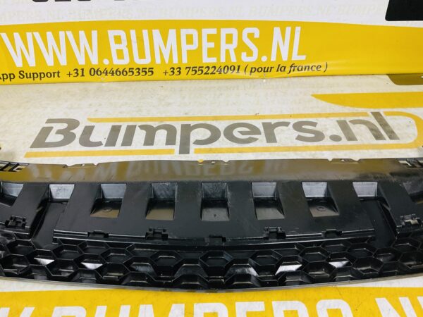 Onderplaat Mercedes W447 V Klasse A4478850036 Bumperlip 2-L4B-4949F