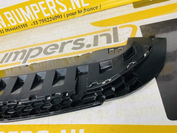Onderplaat Mercedes W447 V Klasse A4478856400 Bumperlip 2-L4B-4950F
