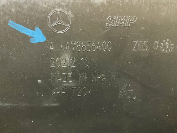 Onderplaat Mercedes W447 V Klasse A4478856400 Bumperlip 2-L4B-4950F