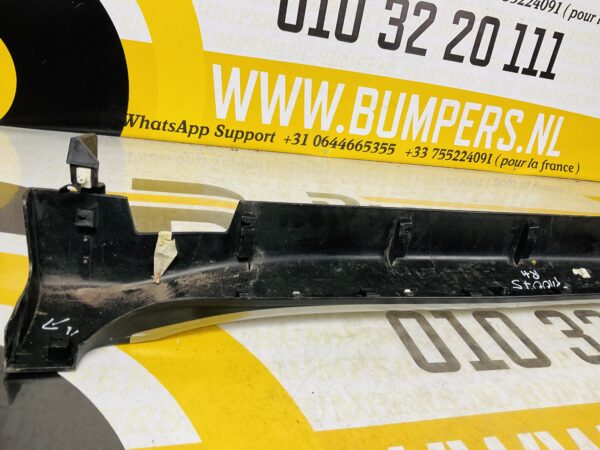 Zijskirt Kia Sportage IV GT Line 15-18 Rechts 87754-F1010 Dorpel 2-L7-4696F