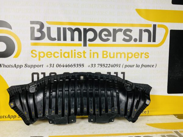 Onderplaat Mercedes W205 A205520500 Bumperlip 2-L3D-4917z