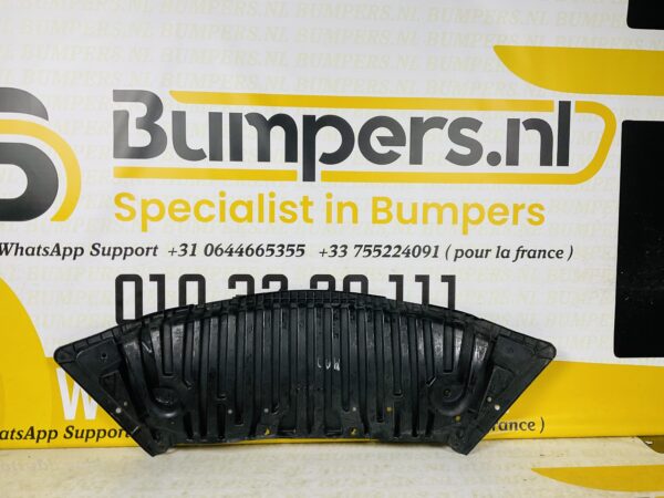 Onderplaat Mercedes C Klasse W204 A2045240230 Bumper lip 2-L4-4918F