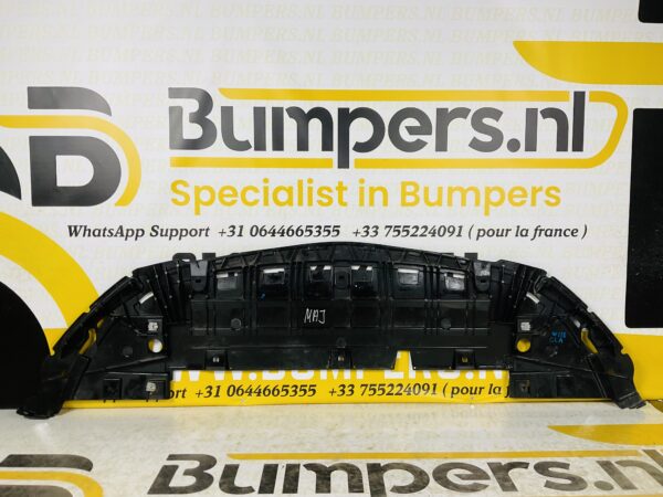 Onderplaat Mercedes W118 CLA A1188854102 Bumper lip 2-L3-4922F