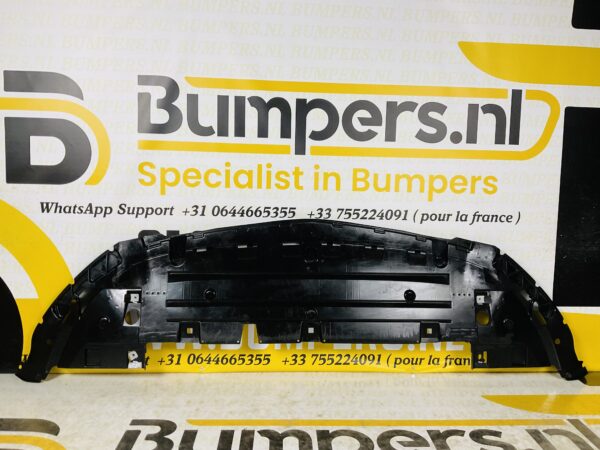 Onderplaat Mercedes W118 AMG CLA A1188854102 Bumperlip 2-L5E-4921F