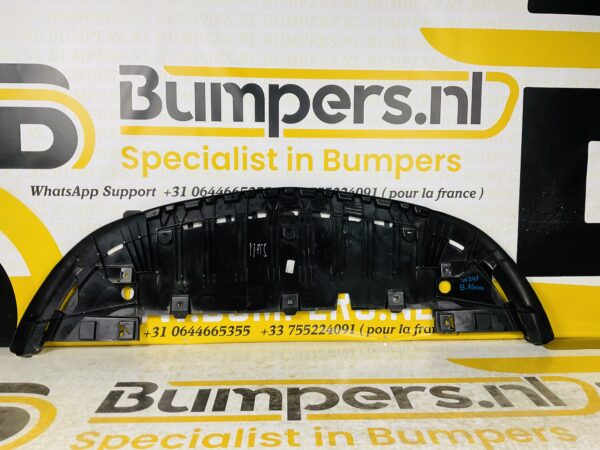 Onderplaat Mercedes W247 B Klasse A2478855900 Bumperlip 2-L10B-4929F