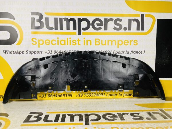 Onderplaat Mercedes W247 B Klasse A2478855900 Bumperlip 2-L10B-4929F