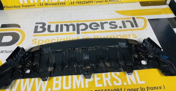 Onderplaat Mercedes A Klasse W176 A1768850036 Bumper lip 2-L3-4931F