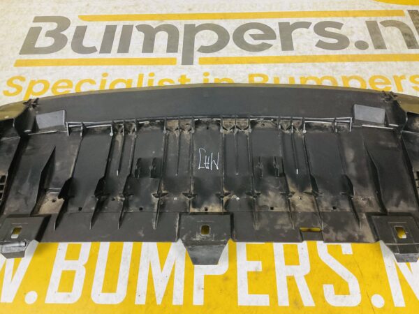 Onderplaat Mercedes A Klasse W176 A1768850036 Bumper lip 2-L3-4931F