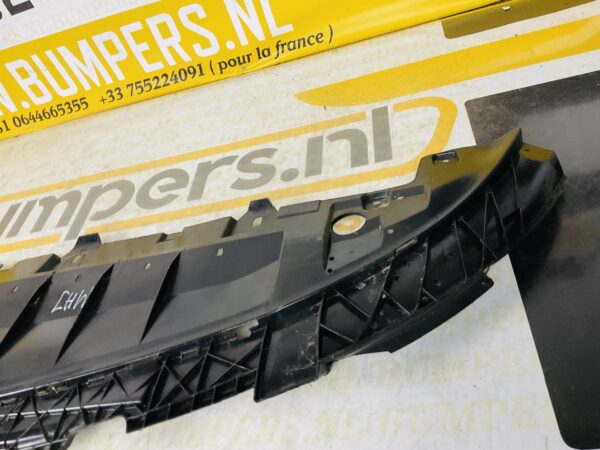 Onderplaat Mercedes W176 AMG W117 CLA A1768850136 Bumper lip 2-L3-5115F