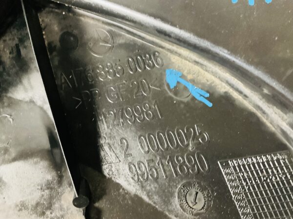 Onderplaat Mercedes W176 AMG A1768850036 Bumperlip 2-L4E-5124F