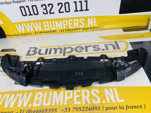 Onderplaat Mercedes W176 CLA W117 AMG A1768850136 Bumperlip 2-L4E-5128F
